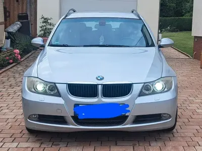 Gebraucht BMW 320 167 PS (122 kW) 2007 Silber Kombi