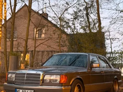 Gebraucht Mercedes S260 SE 160 PS (117 kW) 1990 Gold Limousine