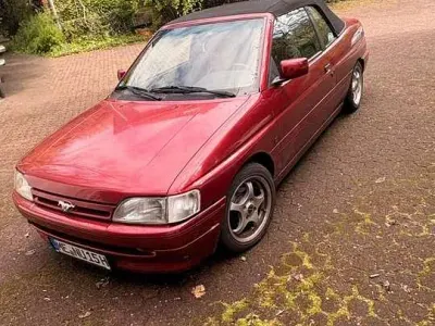 Gebraucht Ford Escort Cabriolet 105 PS (77 kW) 1990 Cabrio