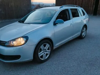 Gebraucht VW Golf VI 122 PS (89 kW) 2009 Silber Kleinwagen