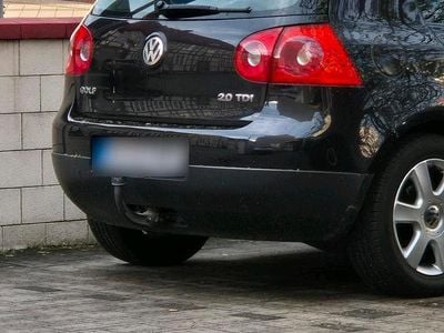 Usata VW Golf V 140 CV (102 kW) 2004 Nero Utilitaria