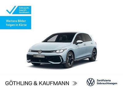 Gebraucht VW Golf VIII R-line 150 PS (110 kW) 2025 Crystal ice blue metallic Limousine