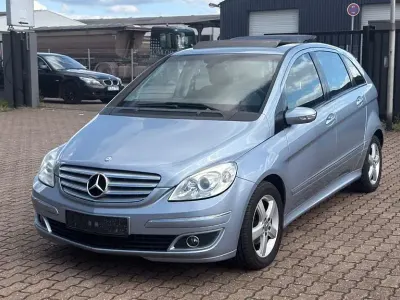 Gebraucht Mercedes B200 136 PS (100 kW) 2007 Blau Van / Kleinbus