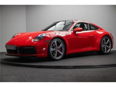 Porsche 911 Carrera
