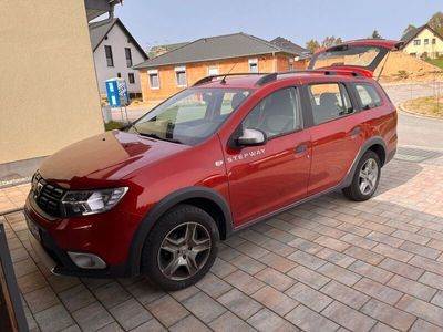 gebraucht Dacia Logan MCV2 Stepway kalahari Rot