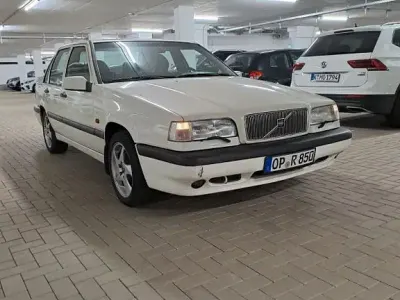 Gebraucht Volvo 850 126 PS (92 kW) 1995 Weiß Limousine