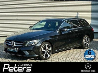 Gebraucht Mercedes C300e Avantgarde 211 PS (155 kW) 2021 Schwarz Limousine