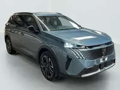 Gebraucht Peugeot 5008 Allure 136 PS (100 kW) 2025 Andere SUV