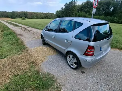 Gebraucht Audi A4 102 PS (75 kW) 2004 Grau Kleinwagen