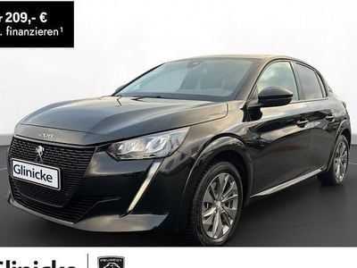 Lackierung schwarz perla nera/ Gebraucht 2023 Peugeot 208 Allure Kleinwagen | 19.490 € (Guter Preis)