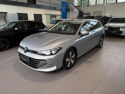 Gebraucht VW Passat Business 150 PS (110 kW) 2024 Silber Kombi