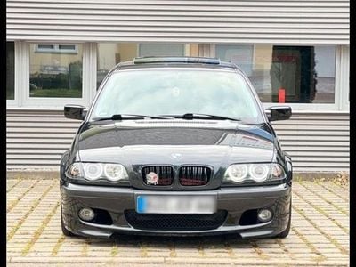 BMW 323