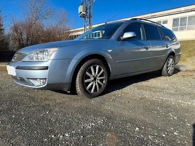 Gebraucht Ford Mondeo 145 PS (106 kW) 2005 Blau Kombi
