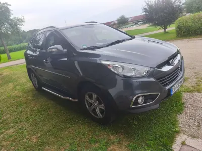 Gebraucht Hyundai ix35 Style 135 PS (99 kW) 2010 Grau SUV