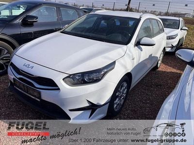 Gebraucht Kia Ceed Sportswagon Play 101 PS (74 kW) 2024 Weiß Kombi