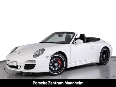Porsche 911 Carrera GTS