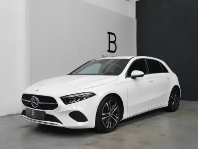 Gebraucht Mercedes A200 150 PS (110 kW) 2023 Weiß Limousine
