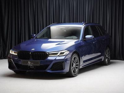 Gebraucht BMW 530e M Sport 292 PS (214 kW) 2021 Phytonicblau Kombi