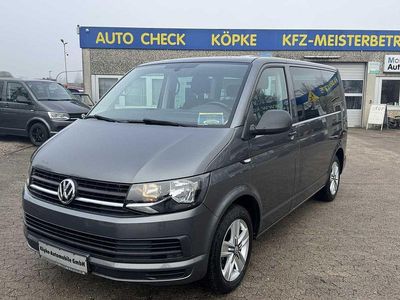 Gebraucht VW Multivan 150 PS (110 kW) 2016 Grau Van / Kleinbus