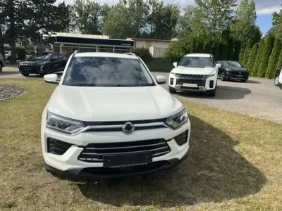 Gebraucht SsangYong Korando 163 PS (119 kW) 2020 Waa grand white SUV