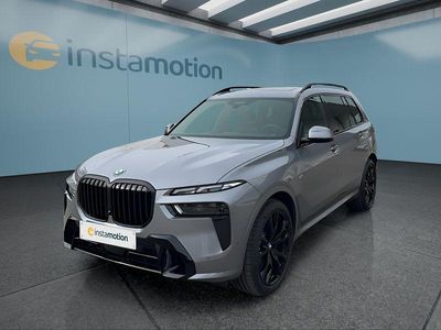 Neu BMW X7 M Sport 381 PS (280 kW) 2025 Grau SUV