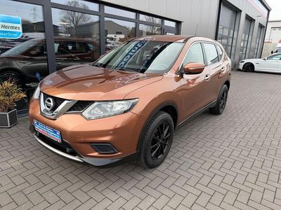 Gebraucht Nissan X-Trail Visia 163 PS (119 kW) 2016 Dark orange (m) SUV