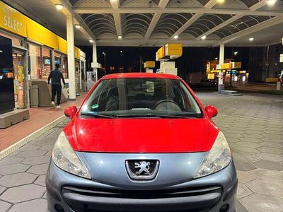 Rot Gebraucht 2010 Peugeot 207 Limousine | 4.500 € (Teuer)