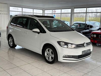 Weiß Gebraucht 2019 VW Touran Join Van / Kleinbus | 10.990 € (Guter Preis)