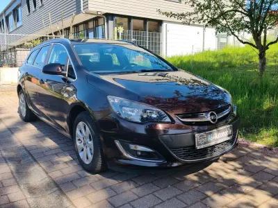 Brugt Opel Astra Exklusiv 140 HK (102 kW) 2015 Brun Stationcar