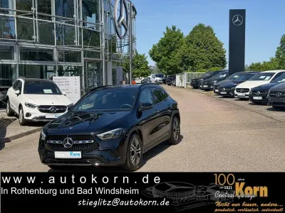Gebraucht Mercedes GLA200 Progressive 150 PS (110 kW) 2025 Schwarz SUV
