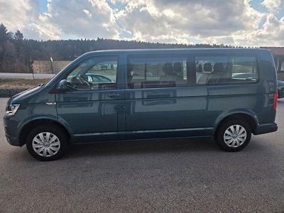 Gebraucht VW T6 Comfortline 150 PS (110 kW) 2018 Grün Van