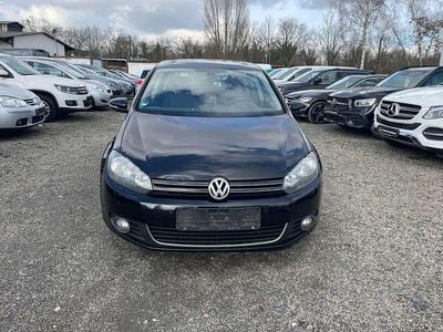 Gebraucht VW Golf VI Style 105 PS (77 kW) 2011 Deep black perleffekt Kleinwagen