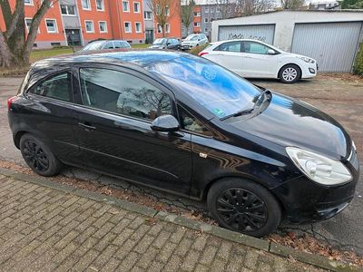 Schwarz Gebraucht 2007 Opel Corsa Kleinwagen | 740 € (Guter Preis)
