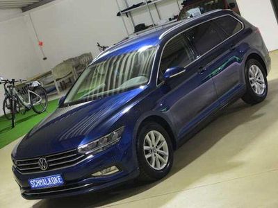 Gebraucht VW Passat Business 150 PS (110 kW) 2023 Aquamarine blue (metallic) Kombi