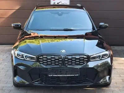 Gebraucht BMW 318 M Sport 156 PS (114 kW) 2025 Schwarz Kombi