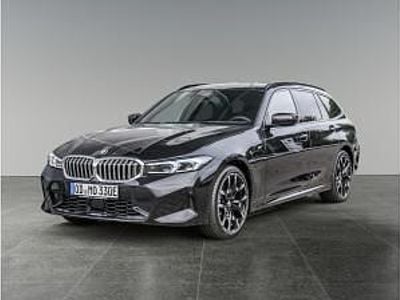 Gebraucht BMW 330e M Sport 292 PS (214 kW) 2025 Schwarz (black sapphire metallic) Kombi