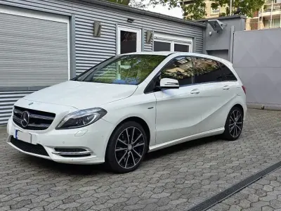 Brugt Mercedes B200 136 HK (100 kW) 2012 Hvid MPV