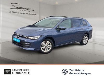 Gebraucht VW Golf VIII Life 116 PS (85 kW) 2024 Blau (anemonenblau metallic) Kombi