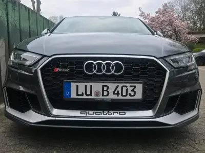 Gebraucht Audi RS3 400 PS (294 kW) 2018 Grau Limousine