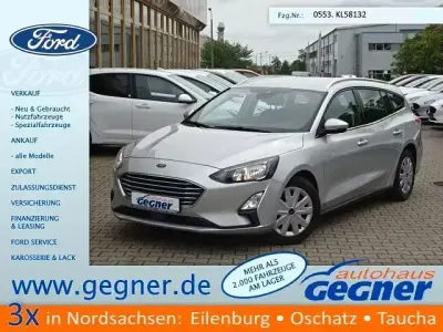 Gebraucht Ford Focus Cool & Connect 95 PS (69 kW) 2019 Polarsilber Kombi