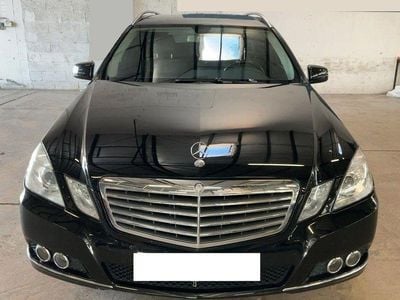 Schwarz Gebraucht 2011 Mercedes E220 Kombi | 9.499 € (Guter Preis)