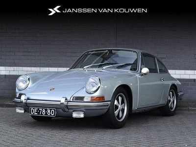 Grau Gebraucht 1966 Porsche 911 | 129.950 €