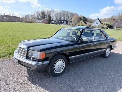 Usata Mercedes 560 242 CV (177 kW) 1987 Nero Berlina