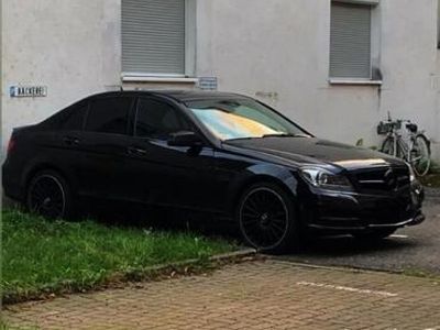 Mercedes C200