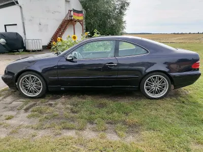 Gebraucht Mercedes CLK200 278 PS (204 kW) 2000 Andere farben Coupé