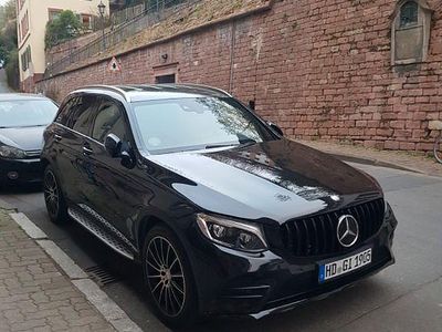Gebraucht Mercedes GLC250 AMG line 211 PS (155 kW) 2016 Schwarz SUV