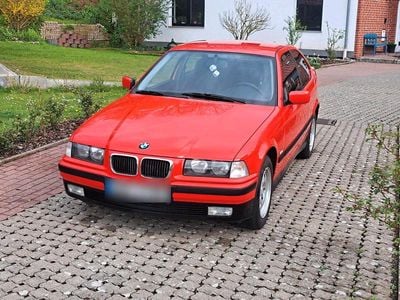 Usata BMW 316 Basis 101 CV (74 kW) 1998 Rosso Coupé