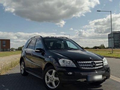 Gebraucht Mercedes ML320 224 PS (164 kW) 2006 Schwarz SUV