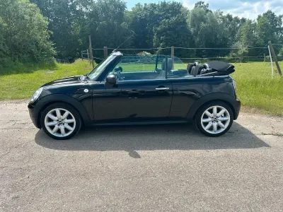 Gebraucht Mini One Cabriolet 98 PS (72 kW) 2010 Schwarz Cabrio