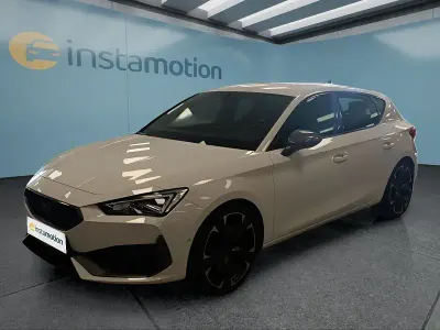 Gebraucht Cupra Leon VZ 300 PS (220 kW) 2024 Weiß Kleinwagen